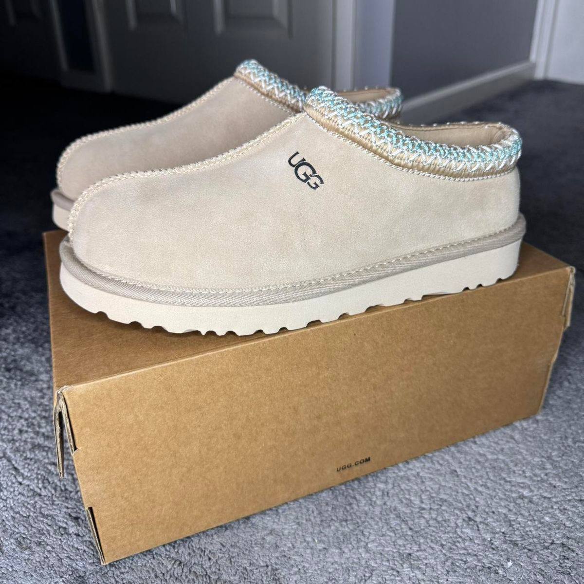 Ugg Tasman slipper- biege(blue)