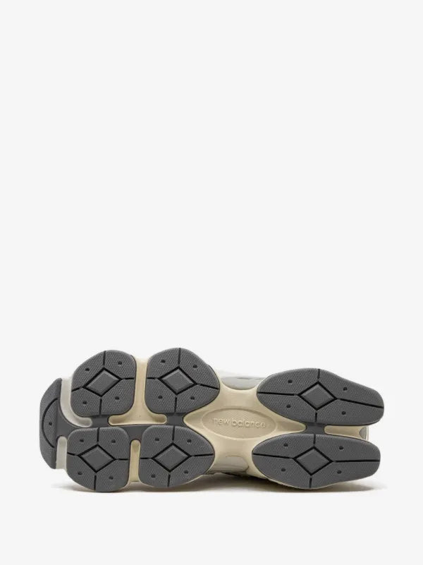New Balance 9060 – cafe