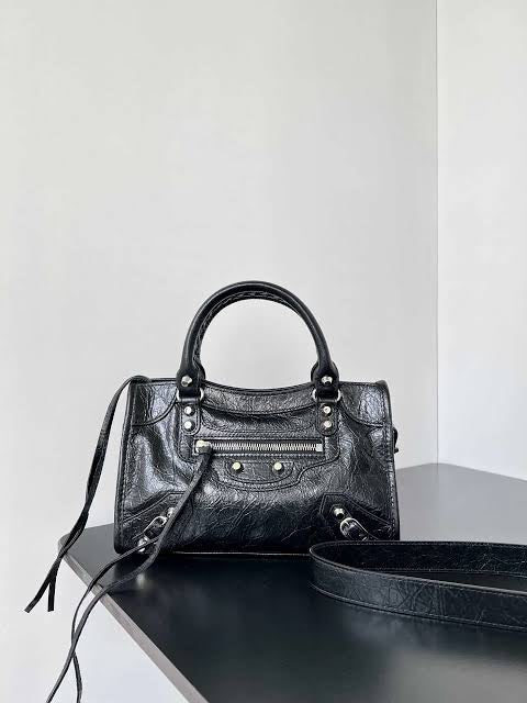 Balanciaga Neo classic black