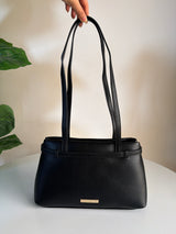 Aldo built shoulder bag
