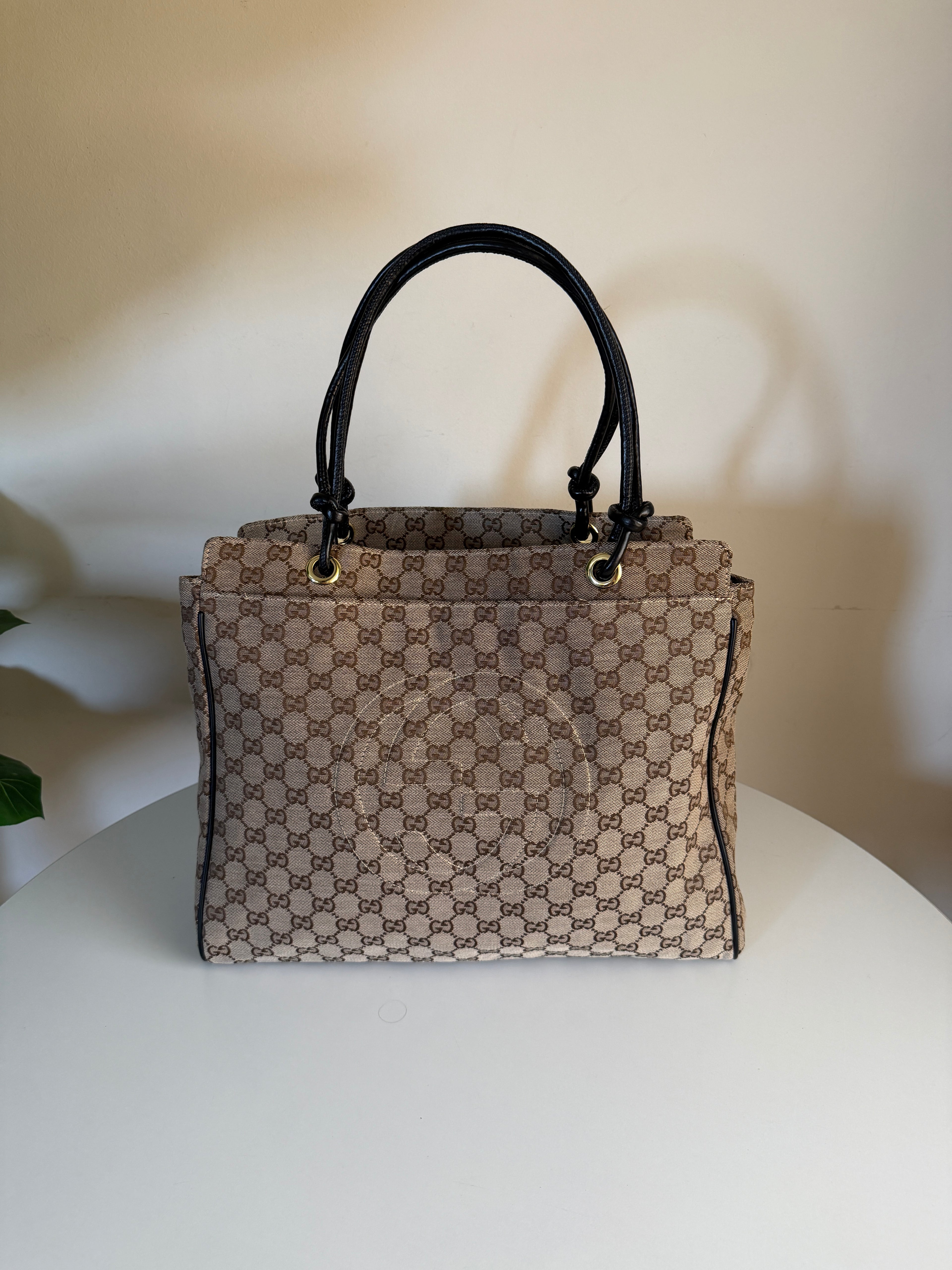Gucci tote bag