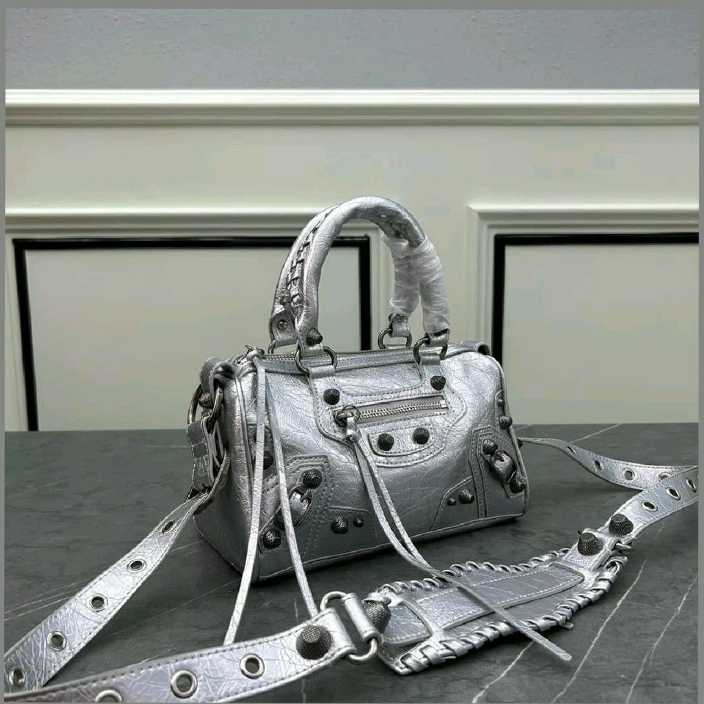 Balanciaga Neo Cagole bag