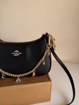 Coach teri shoulder bag with swagger chain gold