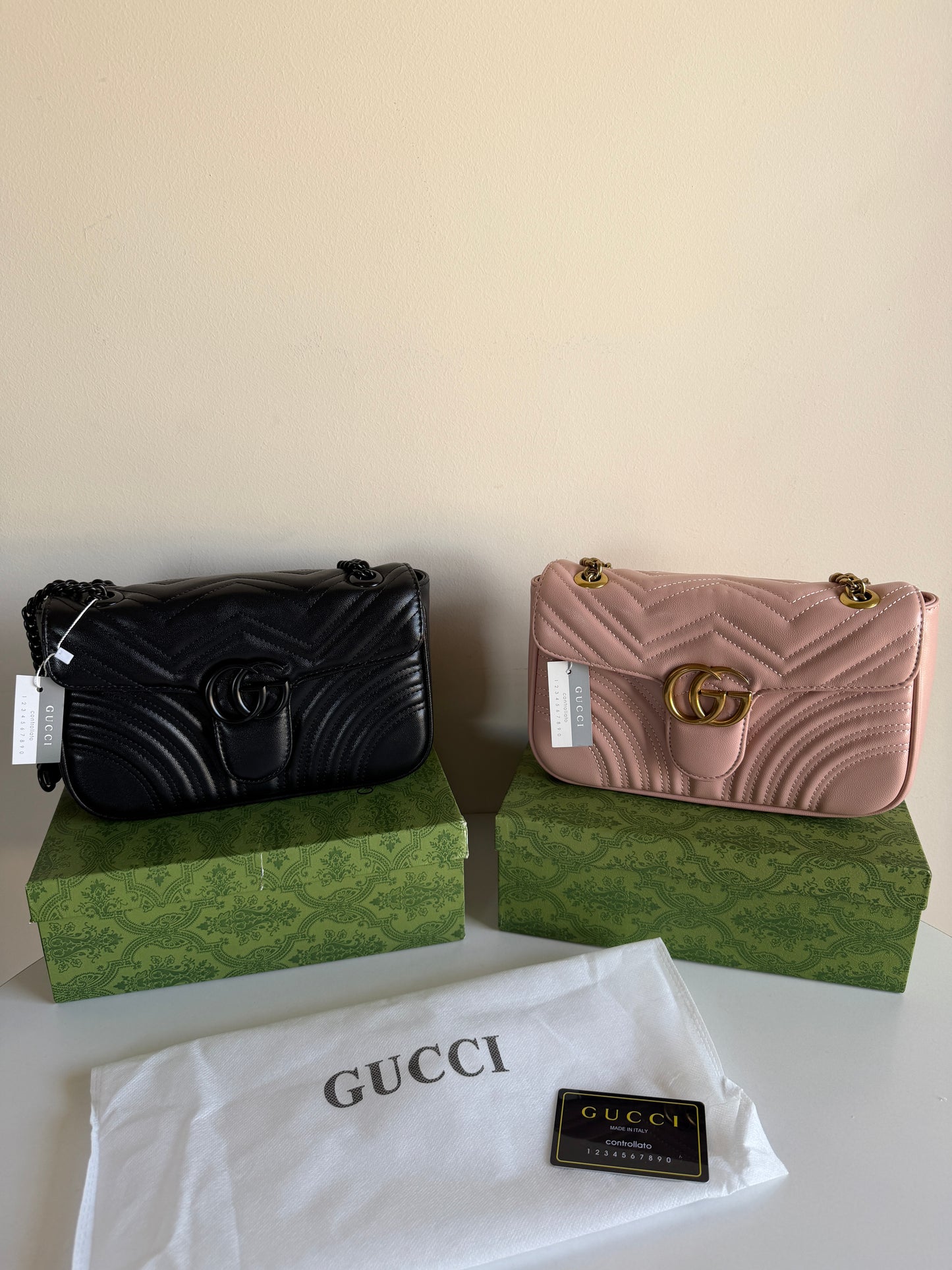 Gucci GG Marmont (Medium)
