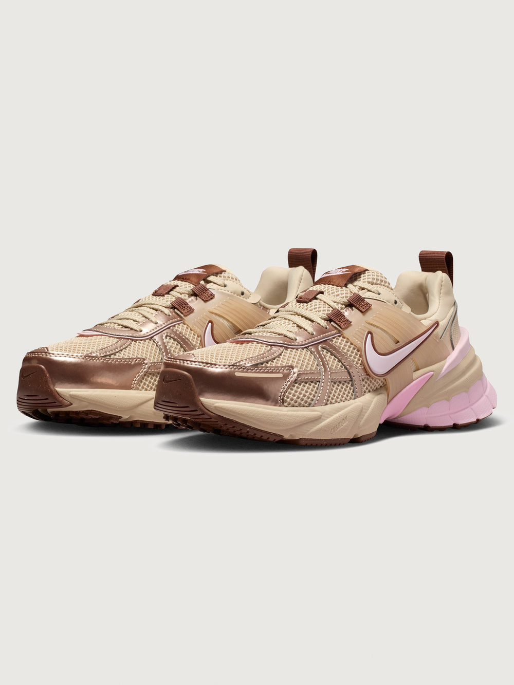 Nike V2K Run pink foam