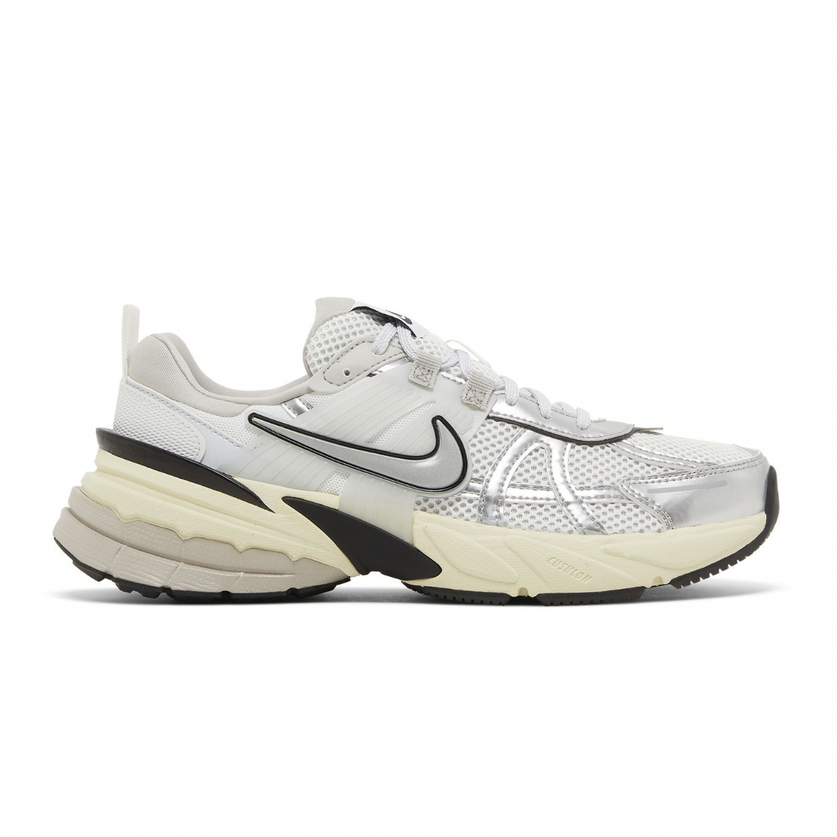 Nike V2K Run 'Summit White' .