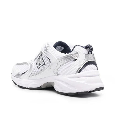 New Balance 530 logo sneakers