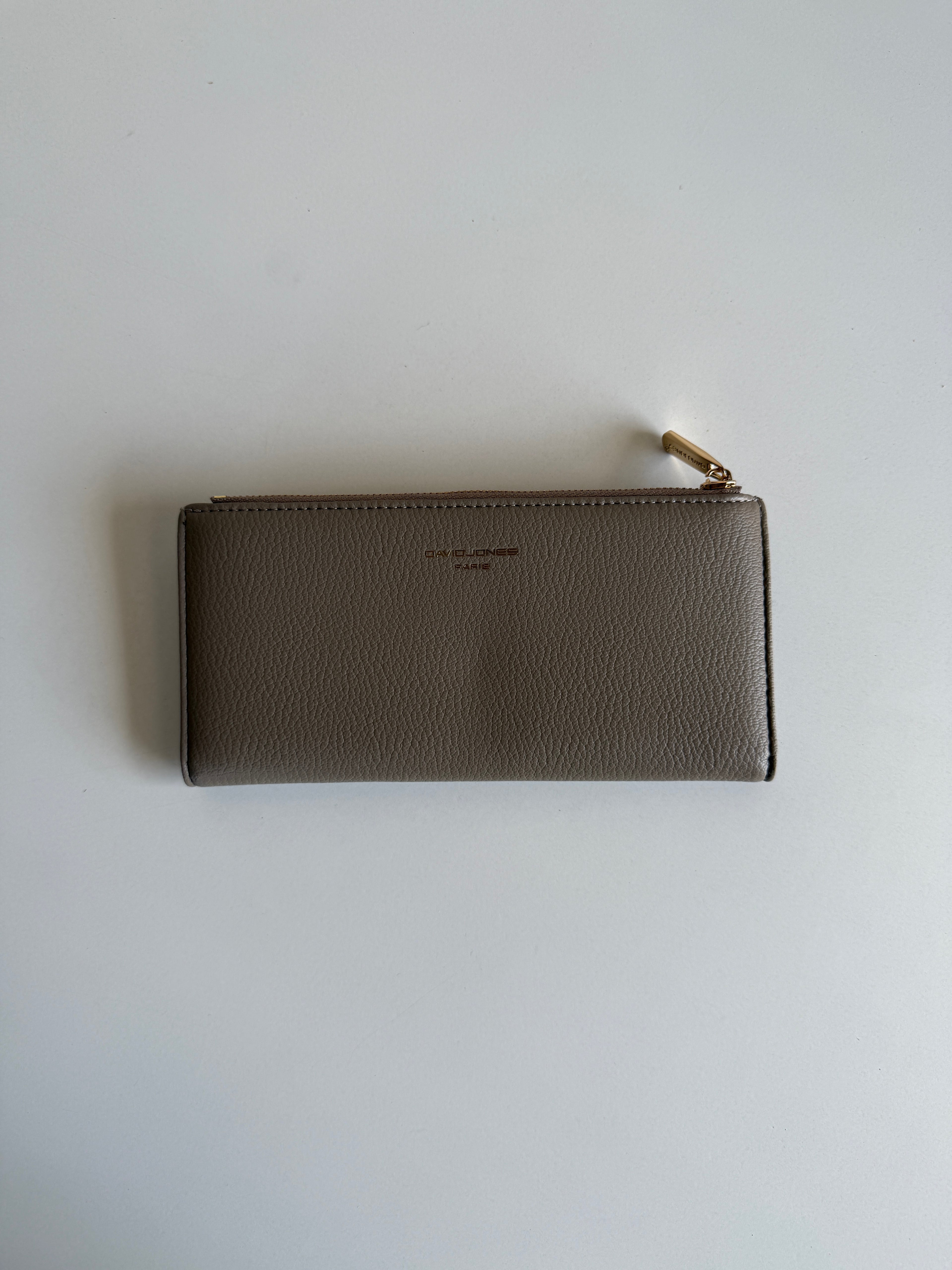 David jones Paris wallet