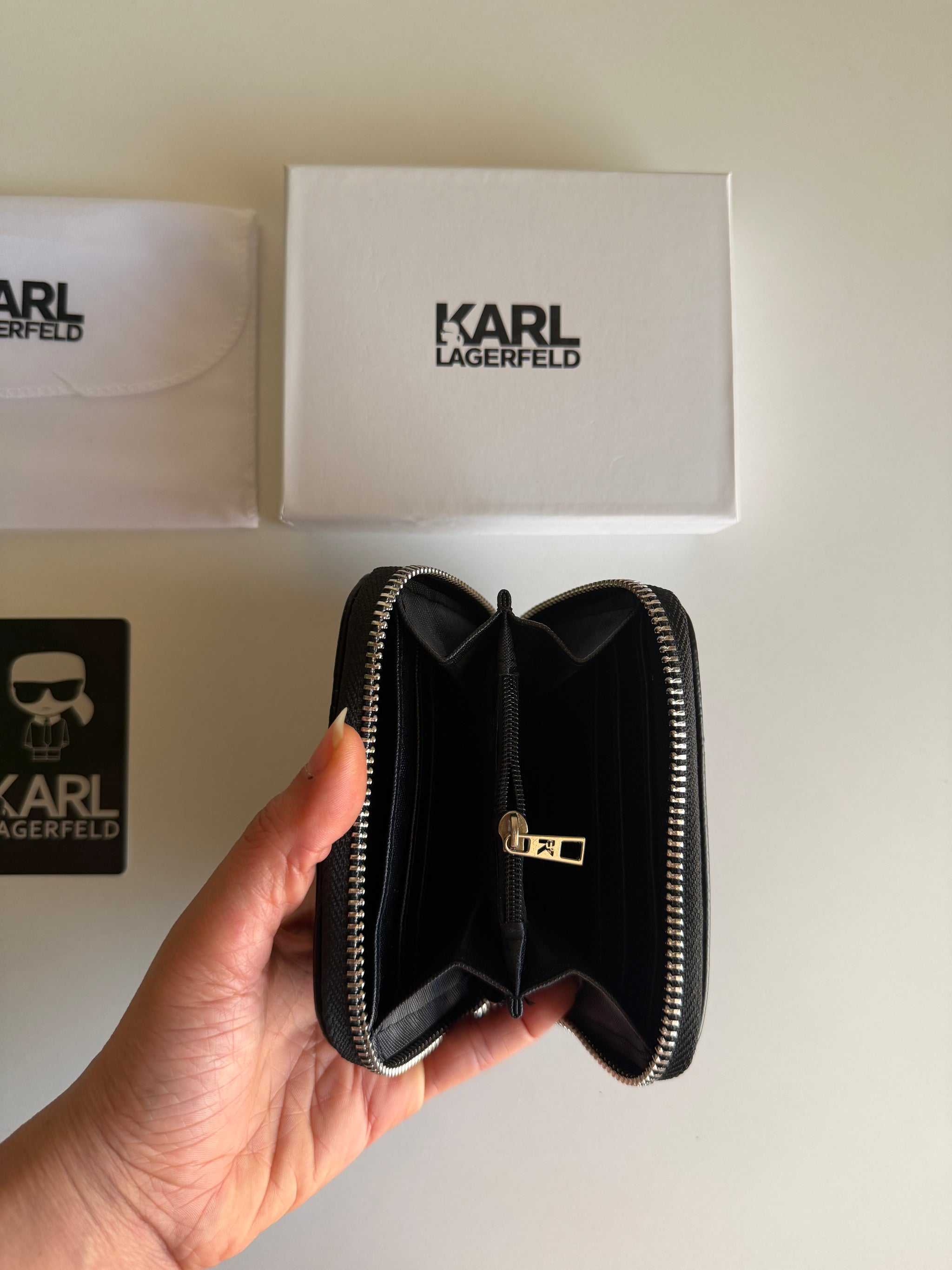 Karl mini Zipper Wallet