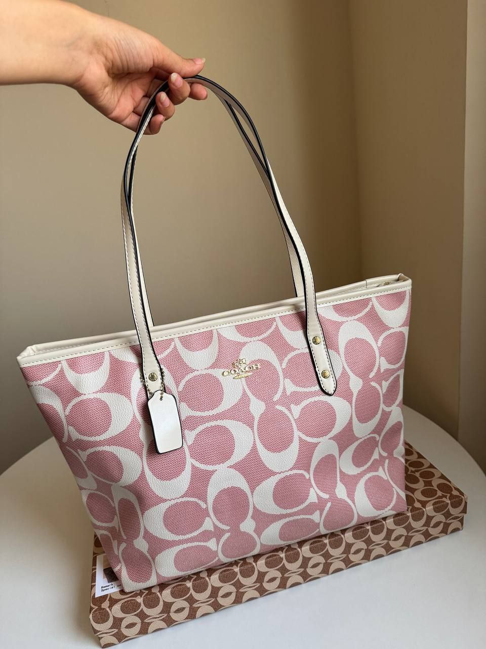 Coach city tote bag