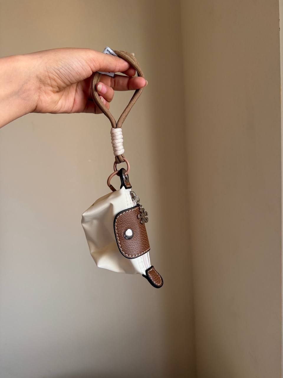 Long shamp mini charm