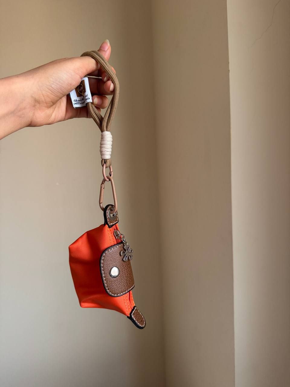 Long shamp mini charm