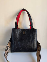 Carolina Herrera  Hand