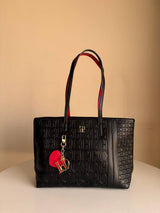 Carolina Herrera shoulder 1