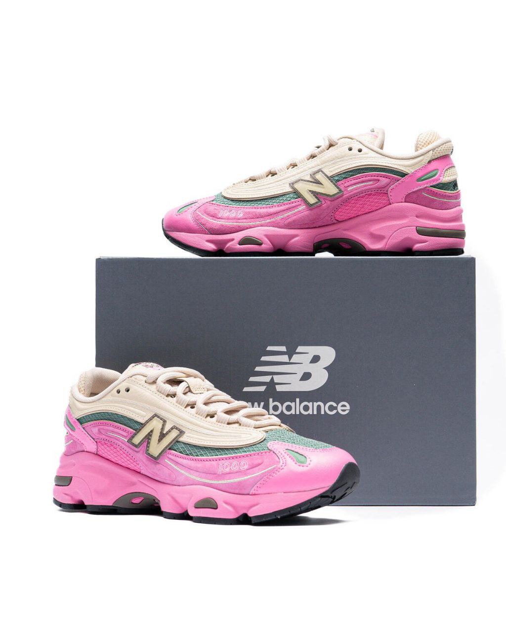 New Balance 1000  Pink Sandstone