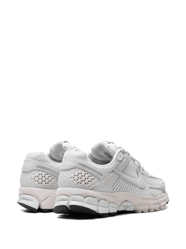 Air Zoom Vomero 5 'Triple White'