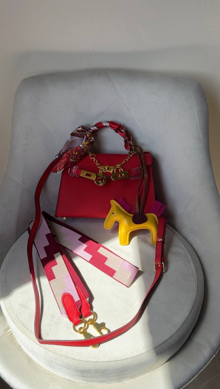 Hermes mini Kelle