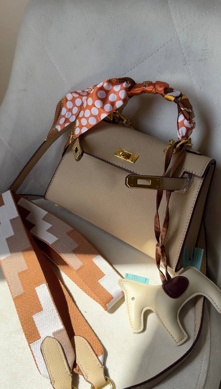 Hermes mini Kelle