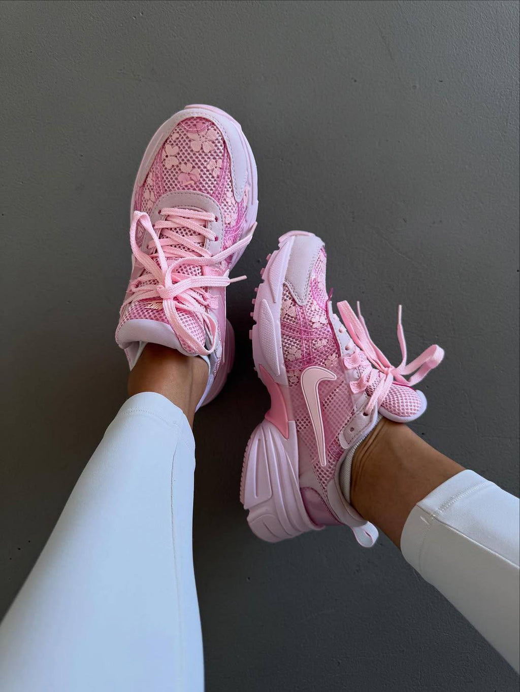 Nike V2K Run Pink Foam