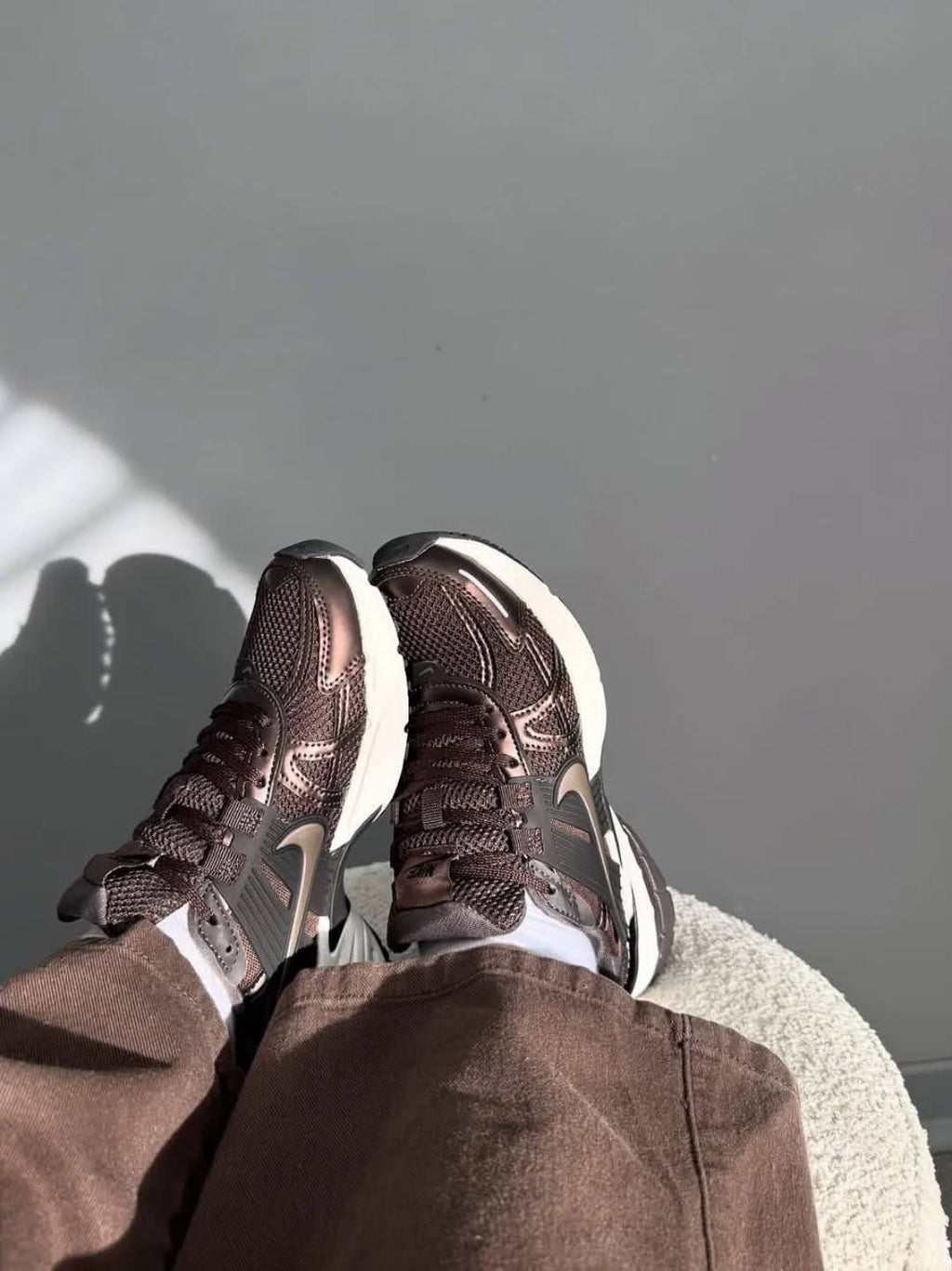 Nike V2K Run Mink Brown