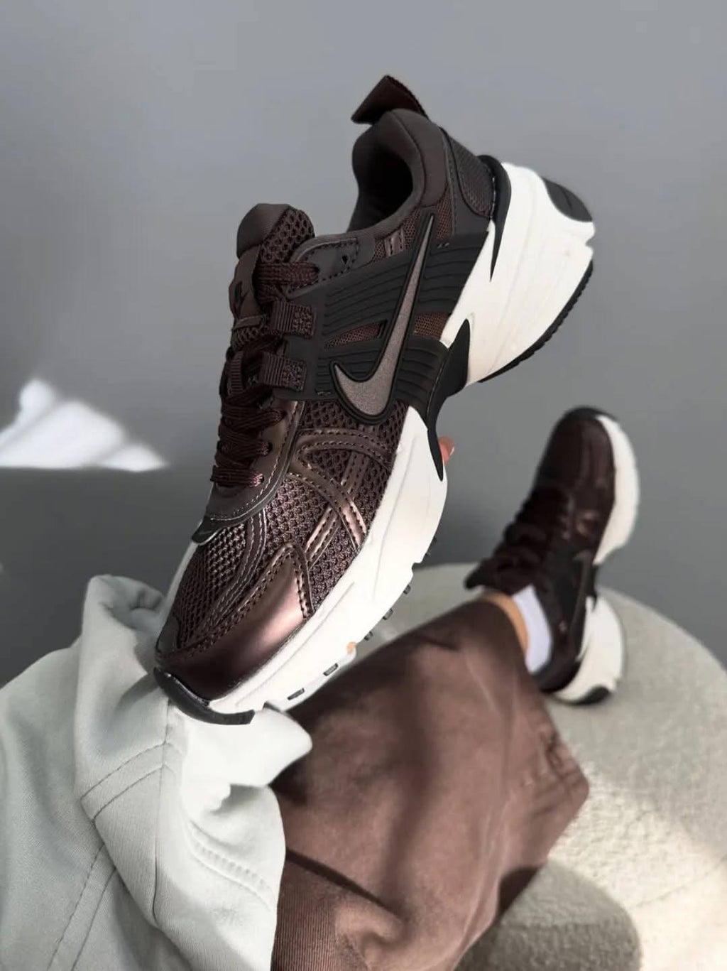 Nike V2K Run Mink Brown