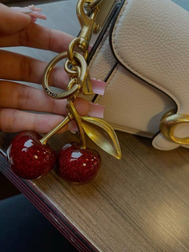 Cherry bag charm (without box)