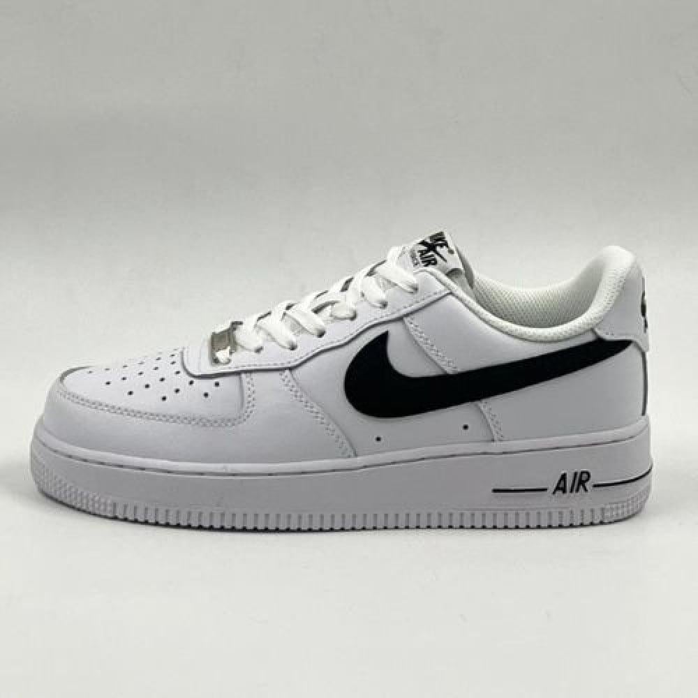 NIKE Air Force white black