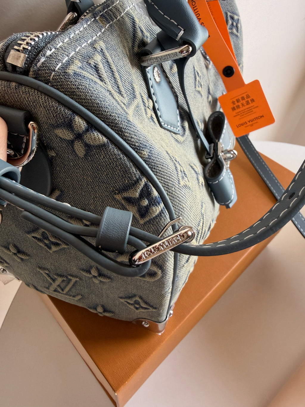 Louis Vuitton keepall Nano