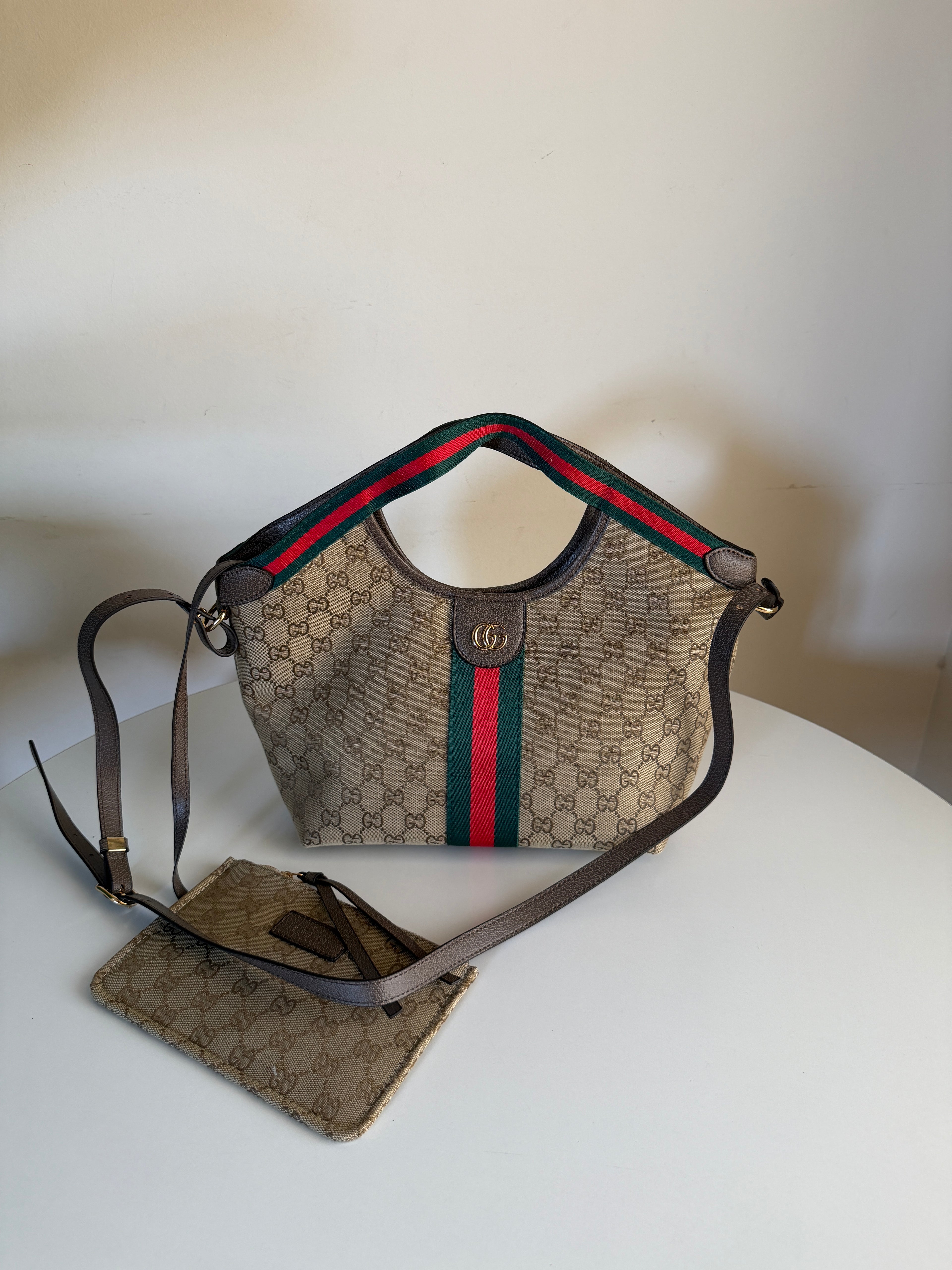 Gucci gigilo medium