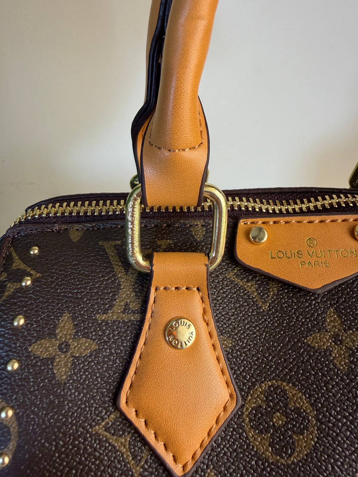 Louis Vuitton speedy trunk 20