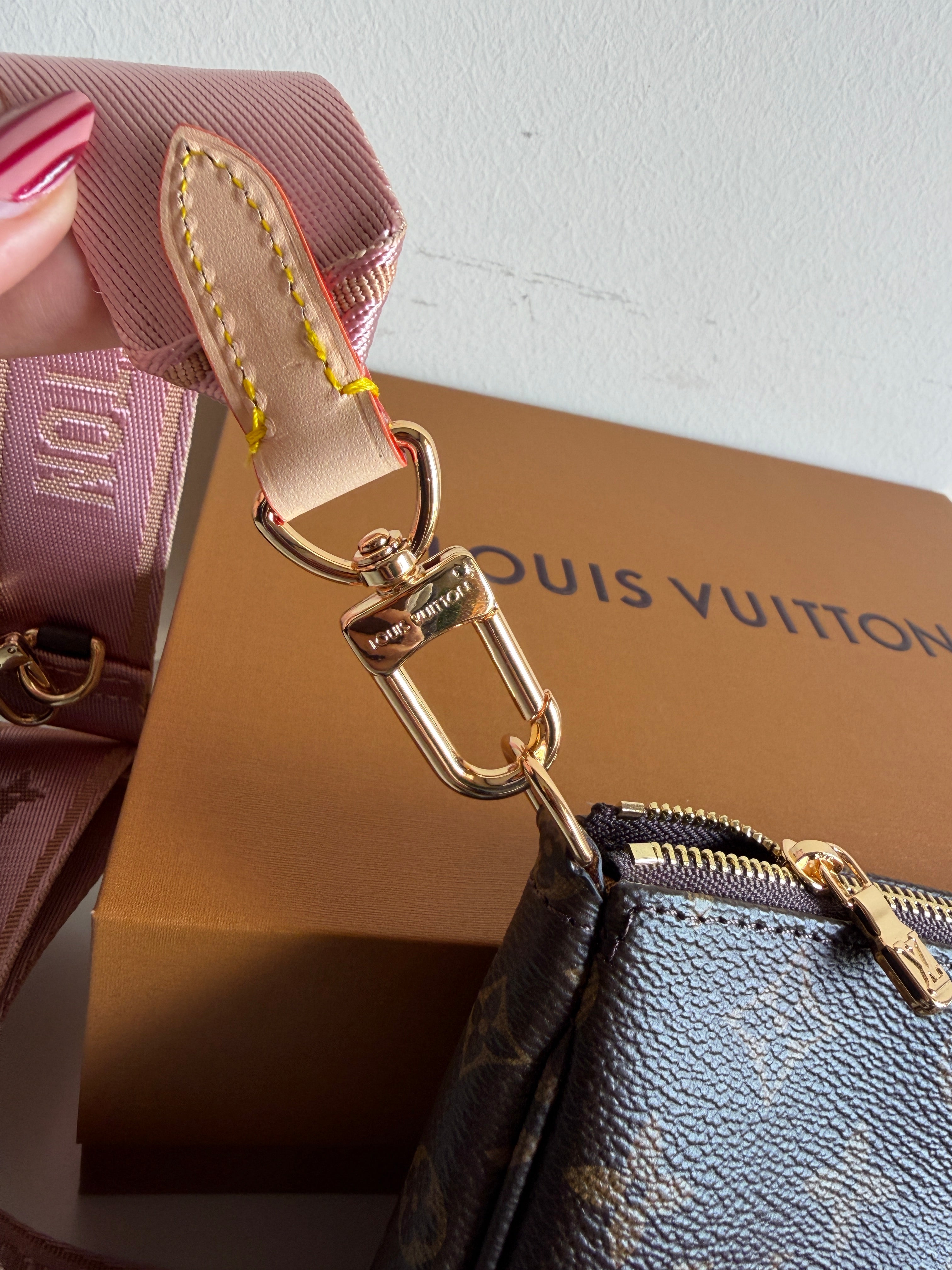Louis Vuitton Multi Pochette Accessoire