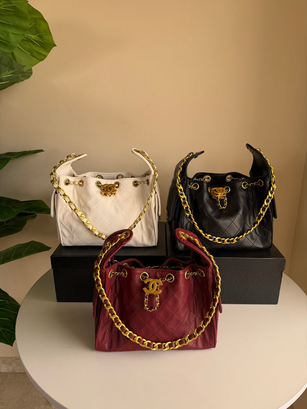 Chanel hobo bag 25