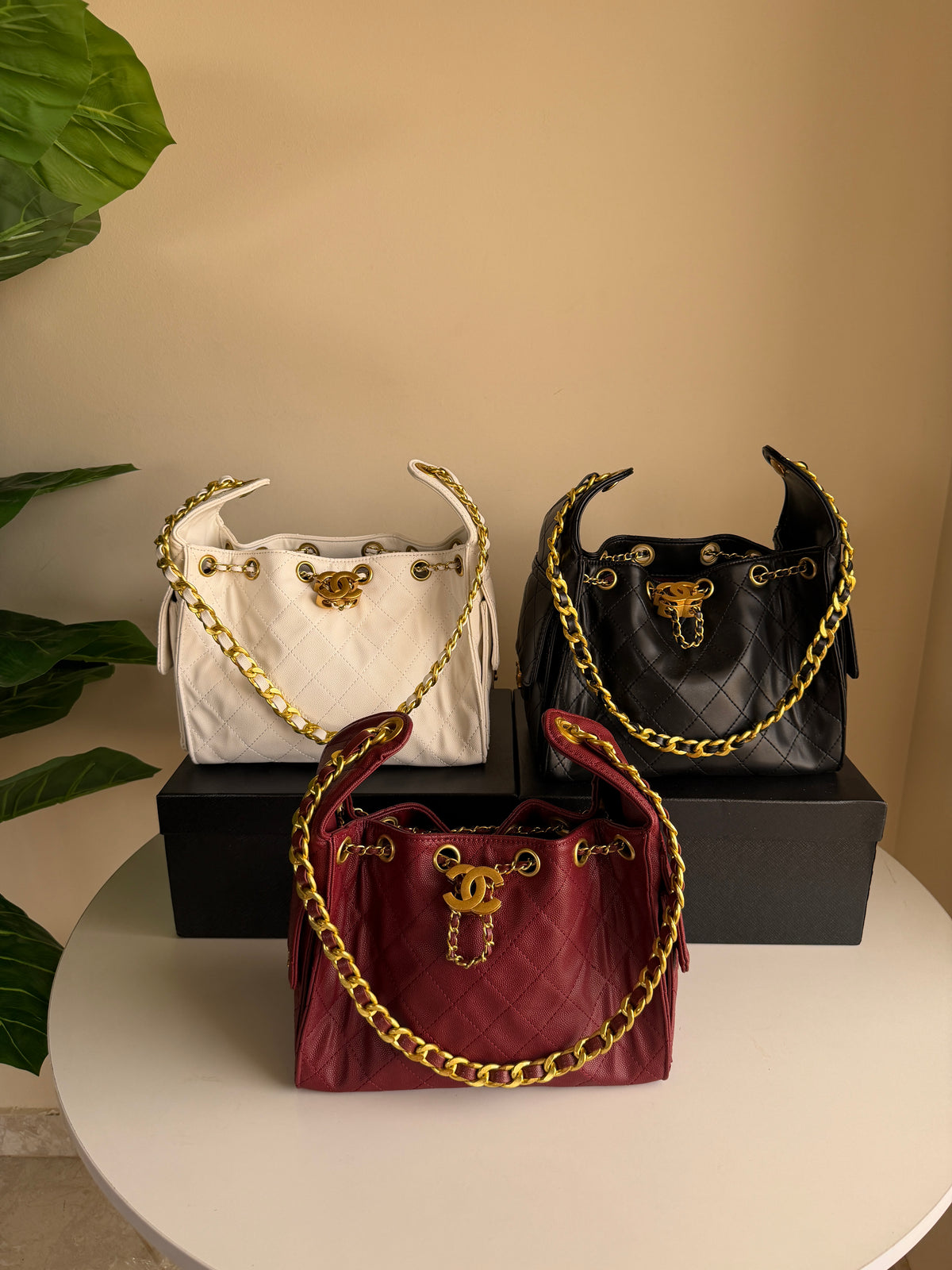 Chanel hobo bag 25 Medium