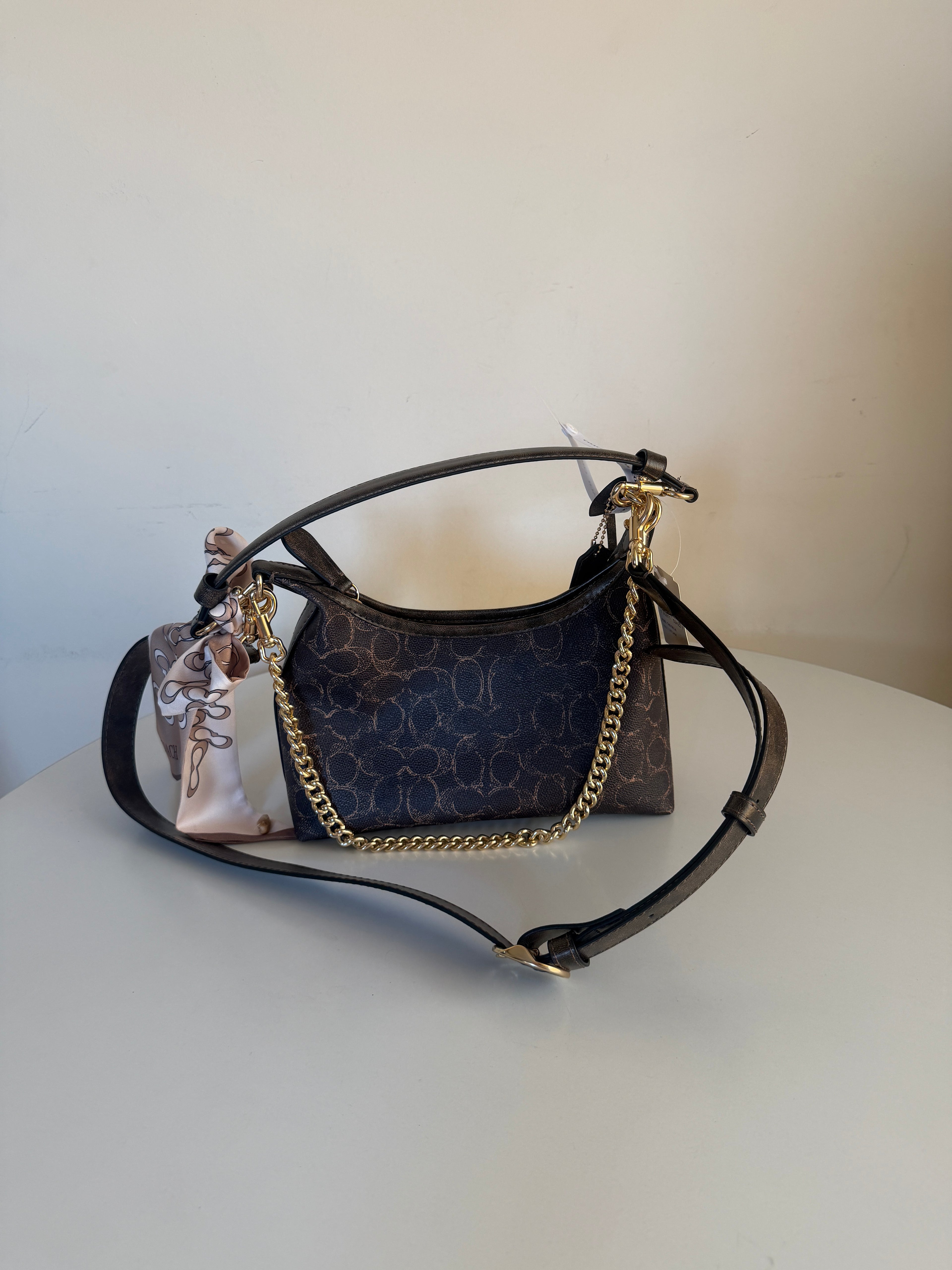 Coach SIGNATURE JULIET SHOULDER - Handbag - old print