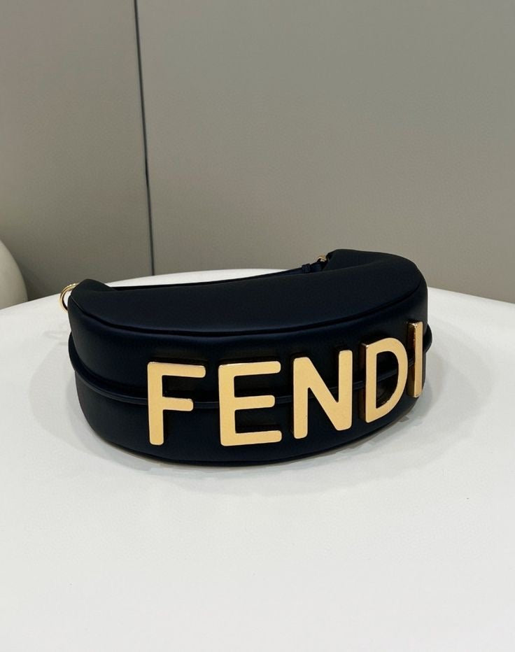 Fendi graphy tote bag black