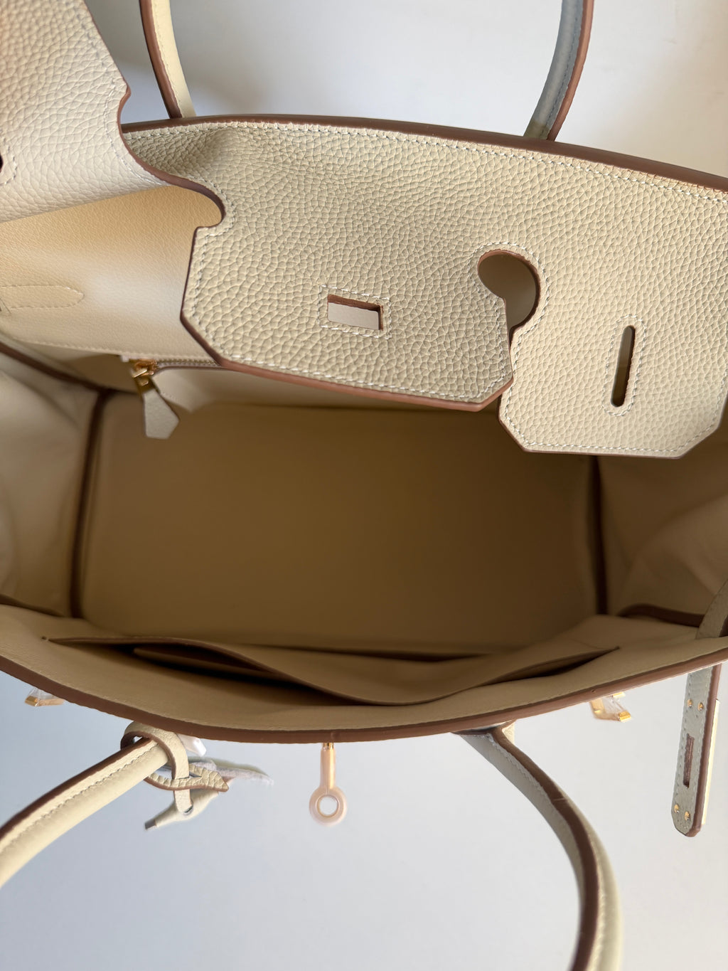 Hermes Birkin 35 Craie in Togo Leather with Gold Hardware