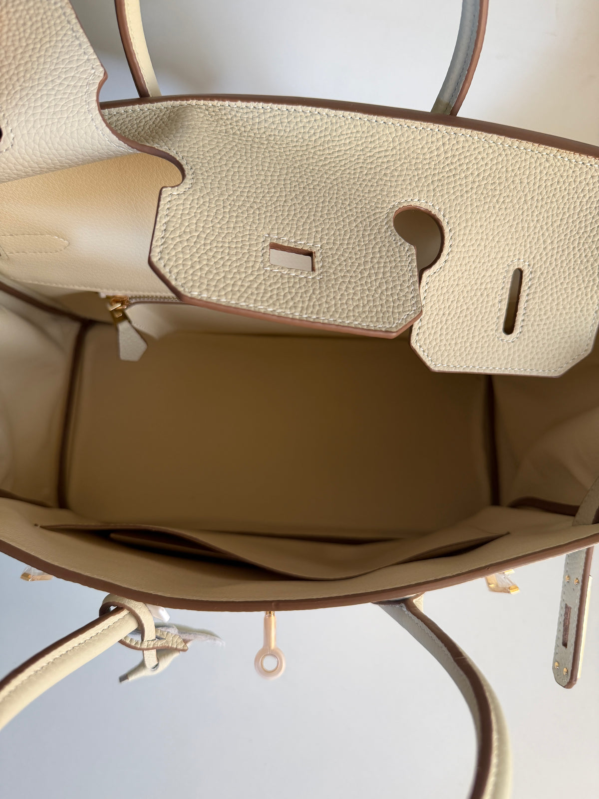 Hermes Birkin 35 Craie in Togo Leather with Gold Hardware