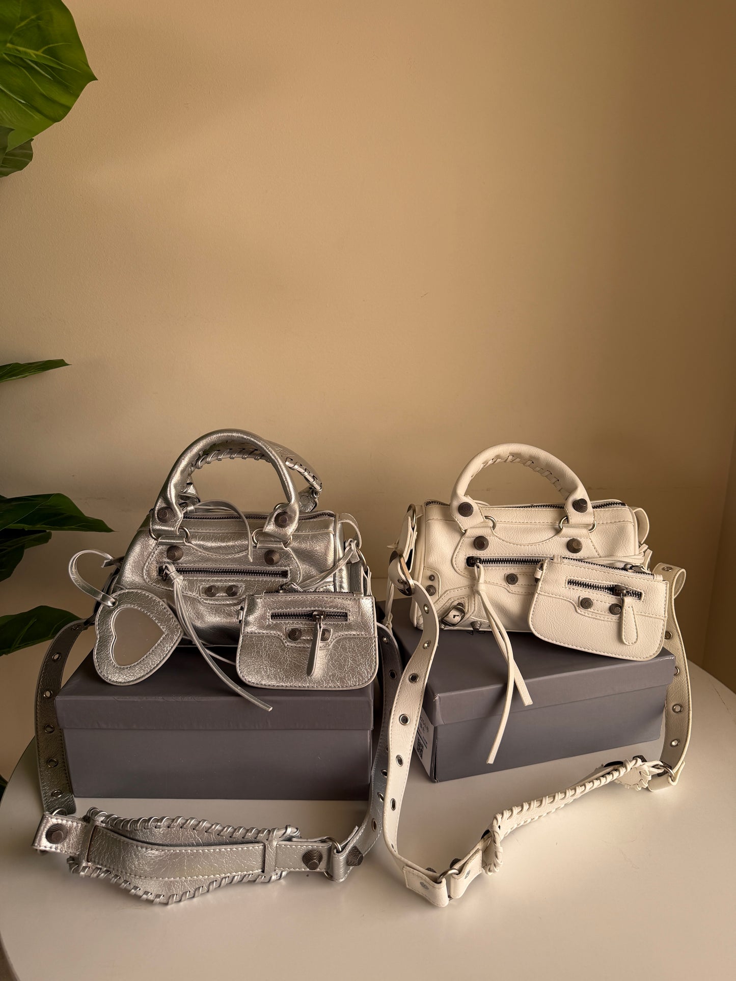 Balanciaga Neo Cagole bag