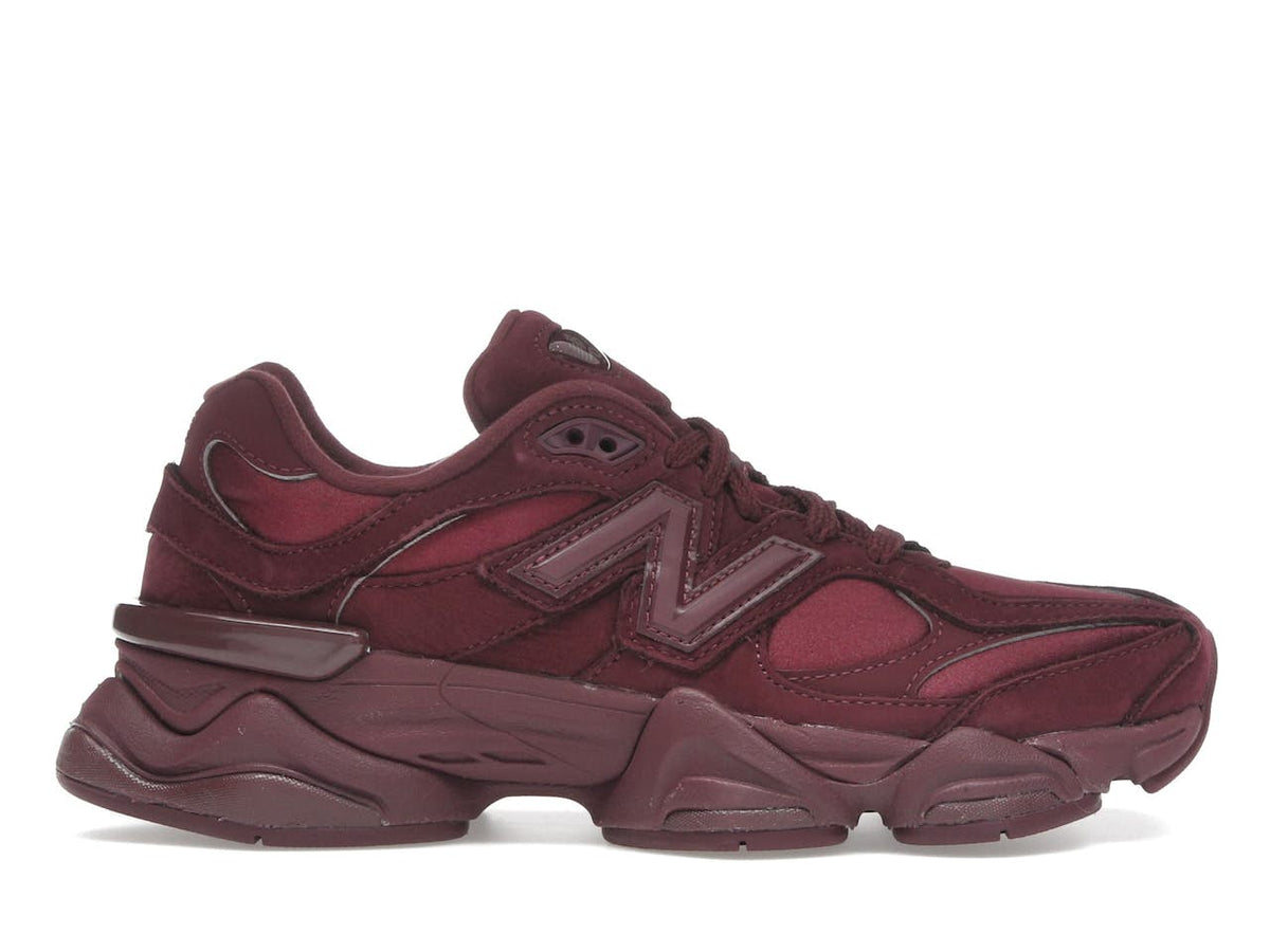 New Balance 9060 – burgundy