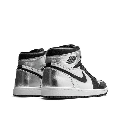 Nike Air Jordan 1 Retro High OG "Silver Toe" sneakers