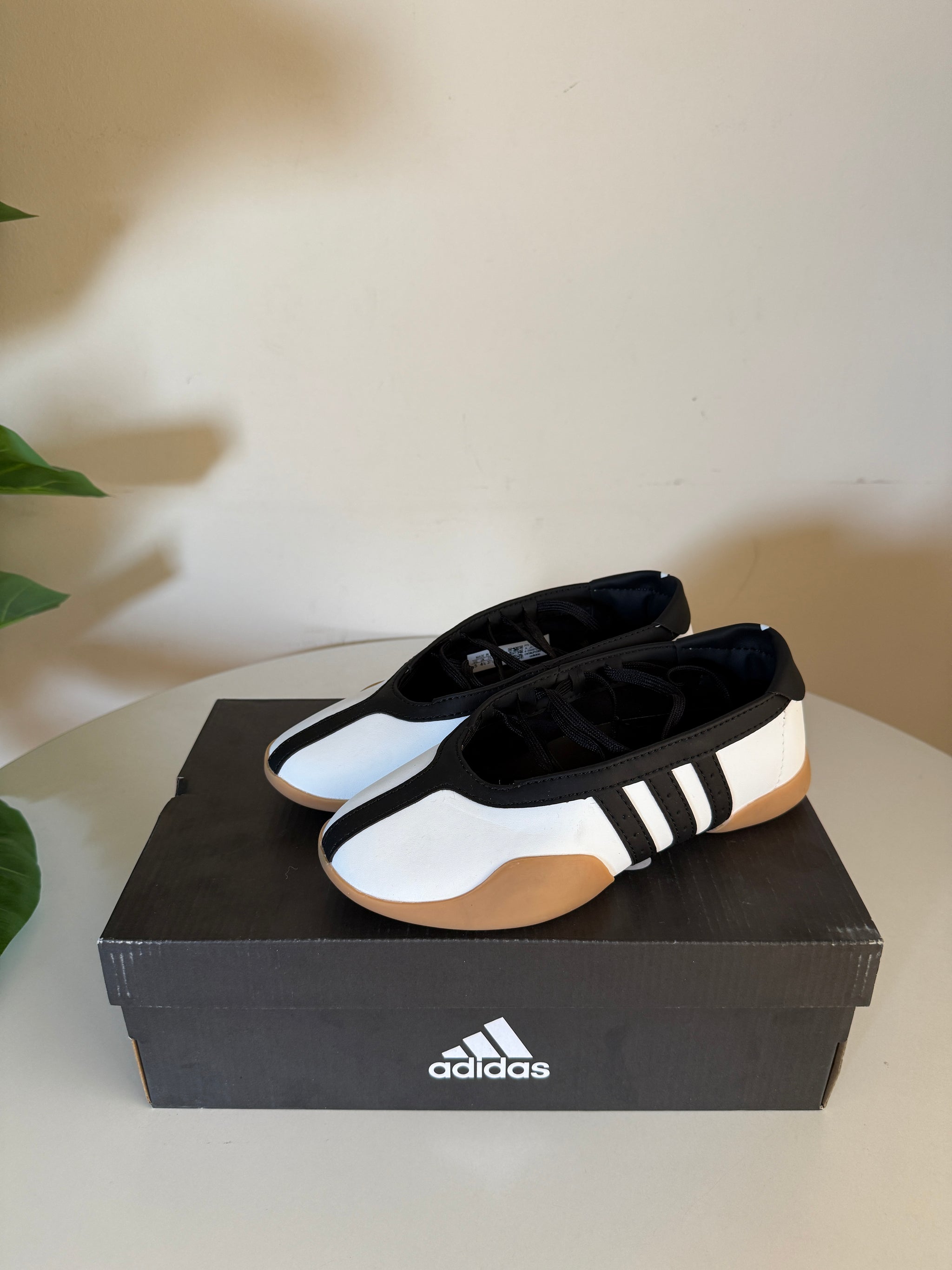 Adidas TAEKWONDO MEI Shoes white/black