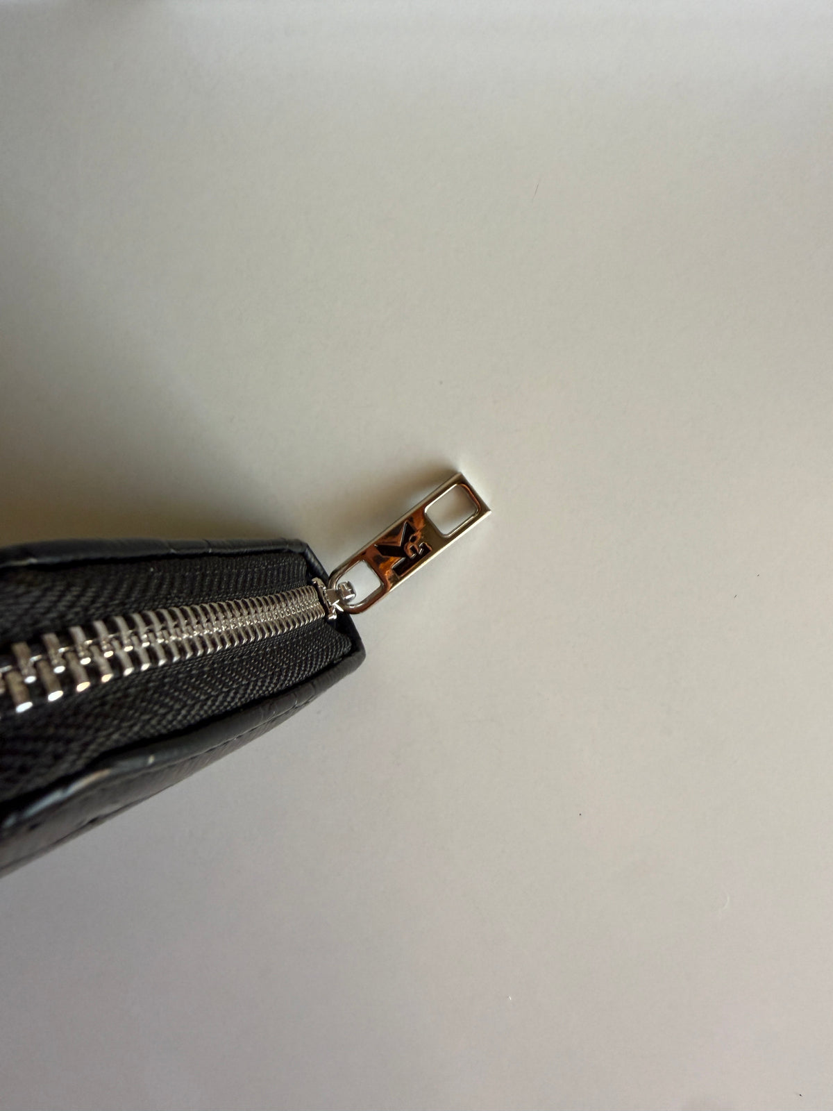 Karl mini Zipper Wallet