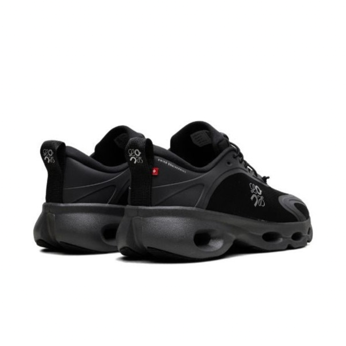 On Running Cloudsolo LOEWE 'Black'