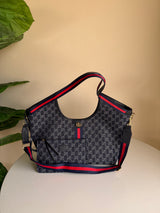 Gucci tote bag with wallet