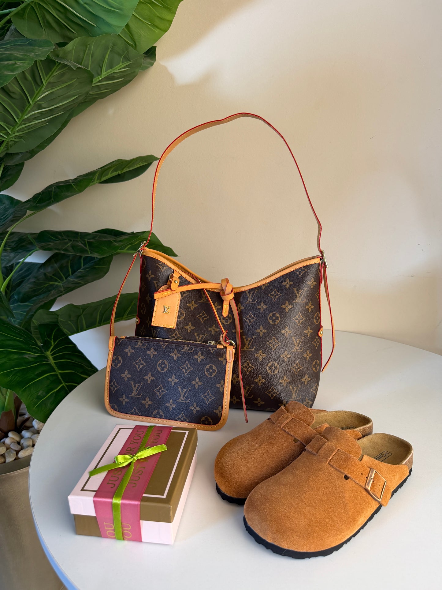 Loius Vuitton carry all pm bag brown + Birken Stock camel + Wallet Free