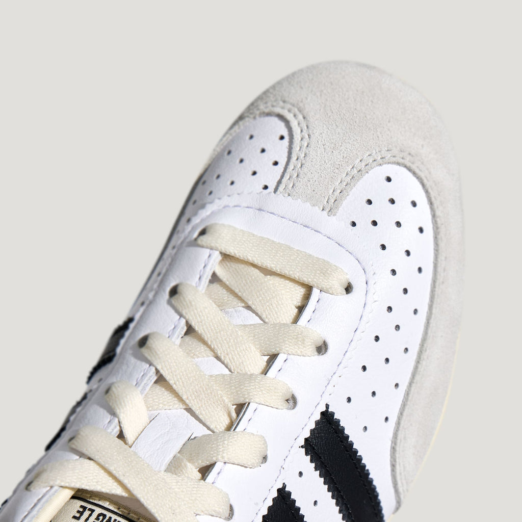 Adidas changle cloud white / black