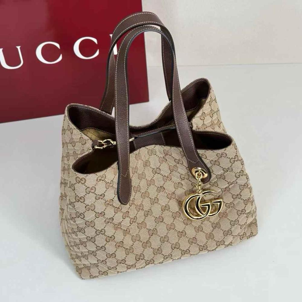 Gucci Marmont medium tote bag