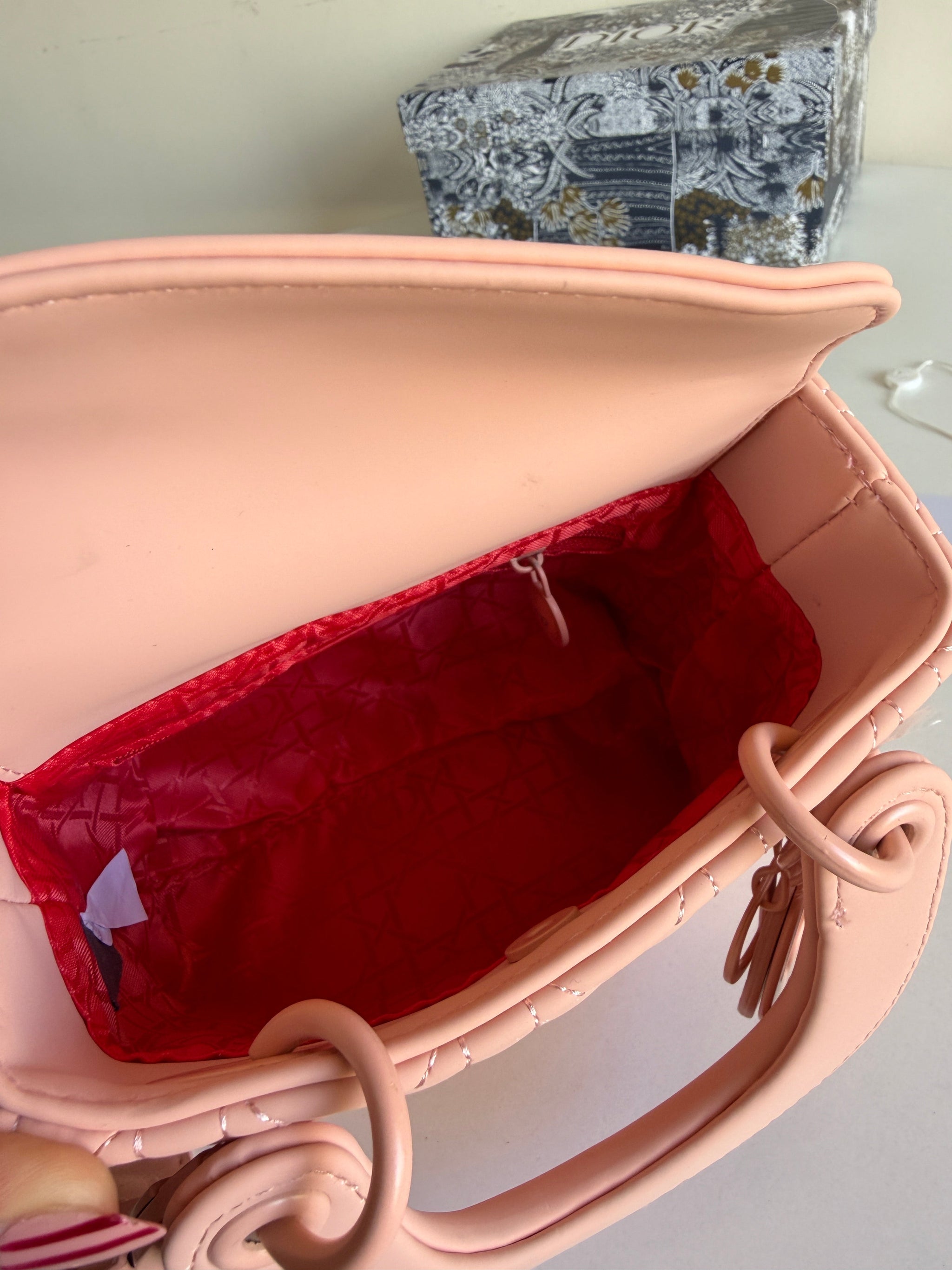 Lady Dior light peach + NB 9060 Baby shower blue + wallet free