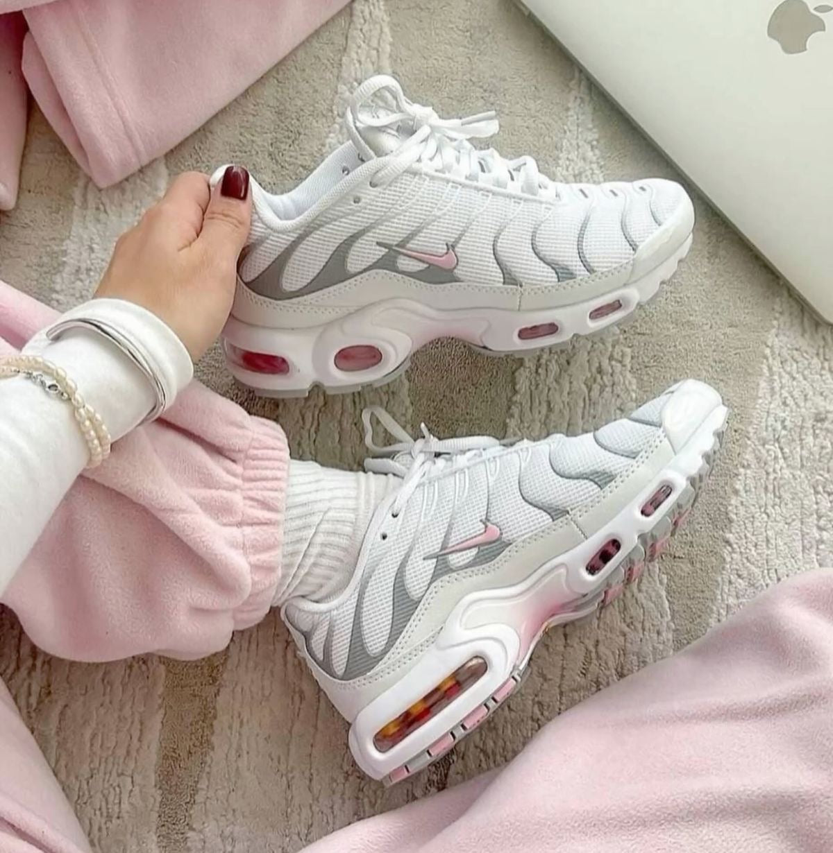 Nike Air Max Plus Tn White Pink