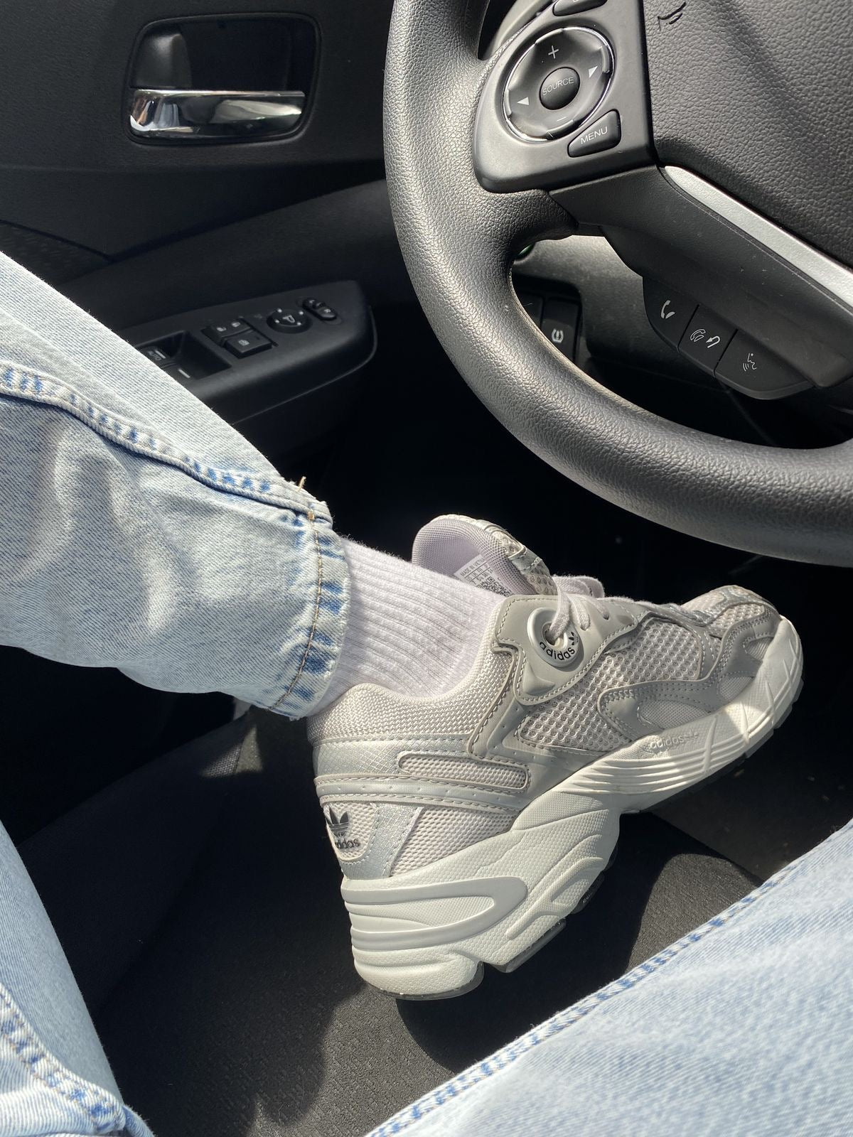 Adidas Astir white